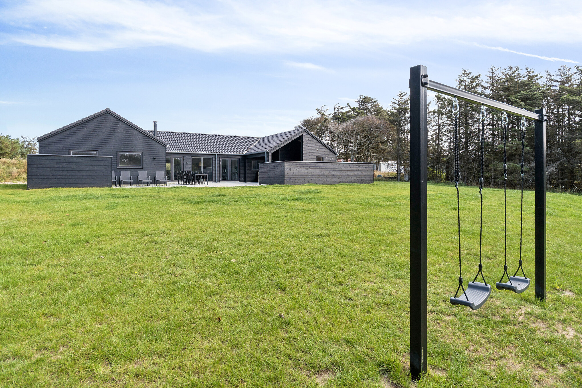 Dette lekre huset med svømmebasseng, nr. 658, med plass til 20 personer, ligger i Nordjylland