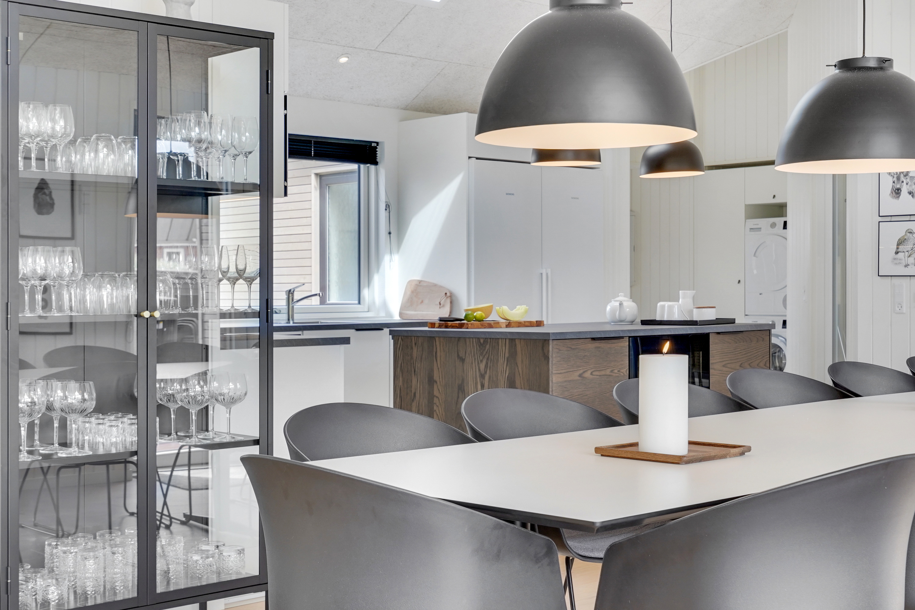 Oppholdsrom med plass til 18 i luksushus nr. 900.