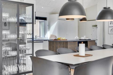 Oppholdsrom med plass til 18 i luksushus nr. 900.