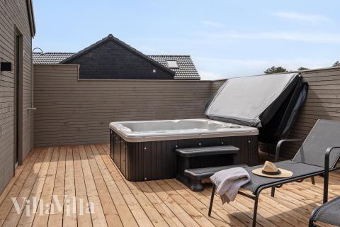 Luksushus nr. 906 har bl.a. et deilig boblebad