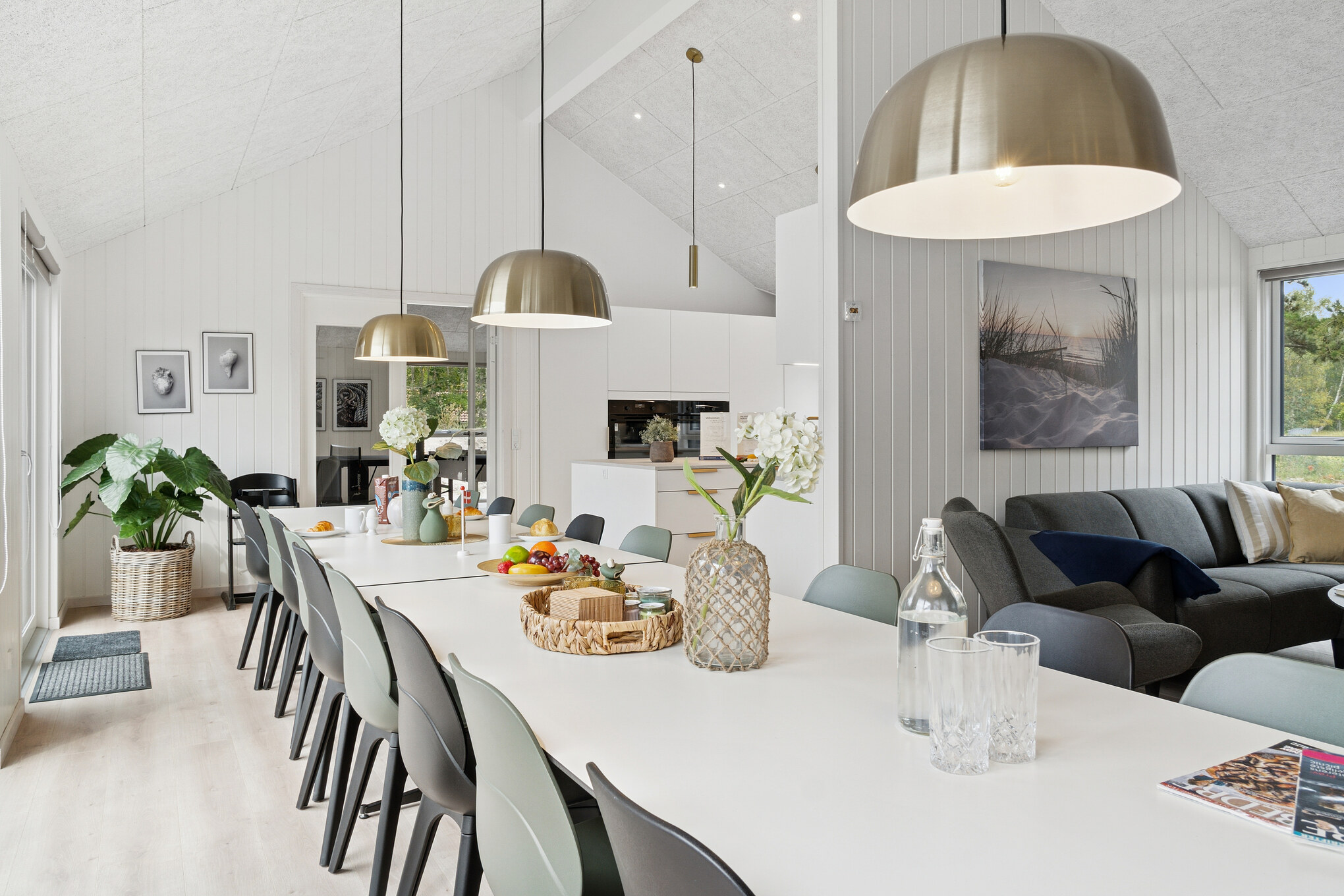 Oppholdsrom med plass til 20 i luksushus nr. 697.