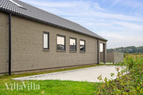 I tillegg til alle aktivitetsmulighetene i husets bassengavdeling, tilbyr også luksushus nr. 665 mengder av utendørsaktiviteter