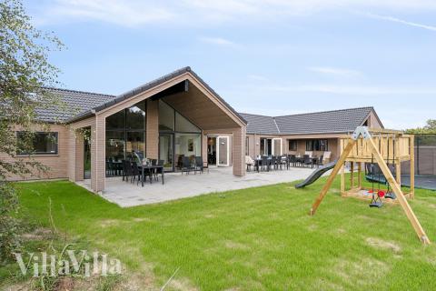 Flott feriehus nr. 699, med god plass til opptil 26 personer