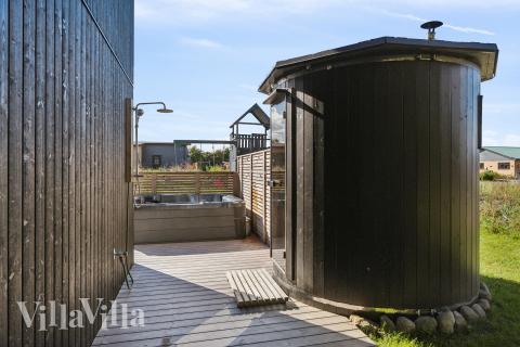 Nyt varmen i badstuen i luksushus nr. 925 til 12 personer