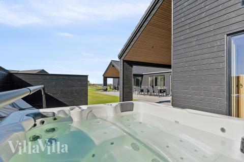 Nyt varmen i boblebadet i luksushus nr. 673 i Fyn og øyer