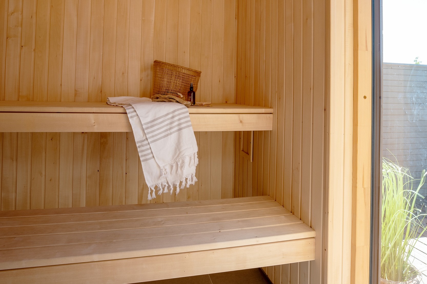 Nyt varmen i badstuen i luksushus nr. 593 til 14 personer