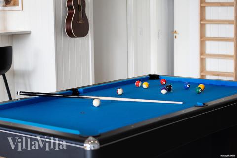 Aktivitetsrom i luksushus nr. 901 med 8 soverom og plass til 24 personer.