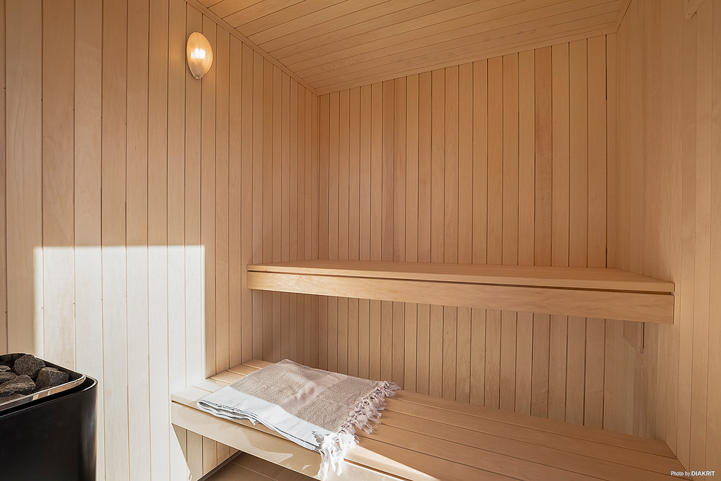 Nyt varmen i badstuen i luksushus nr. 901 til 24 personer