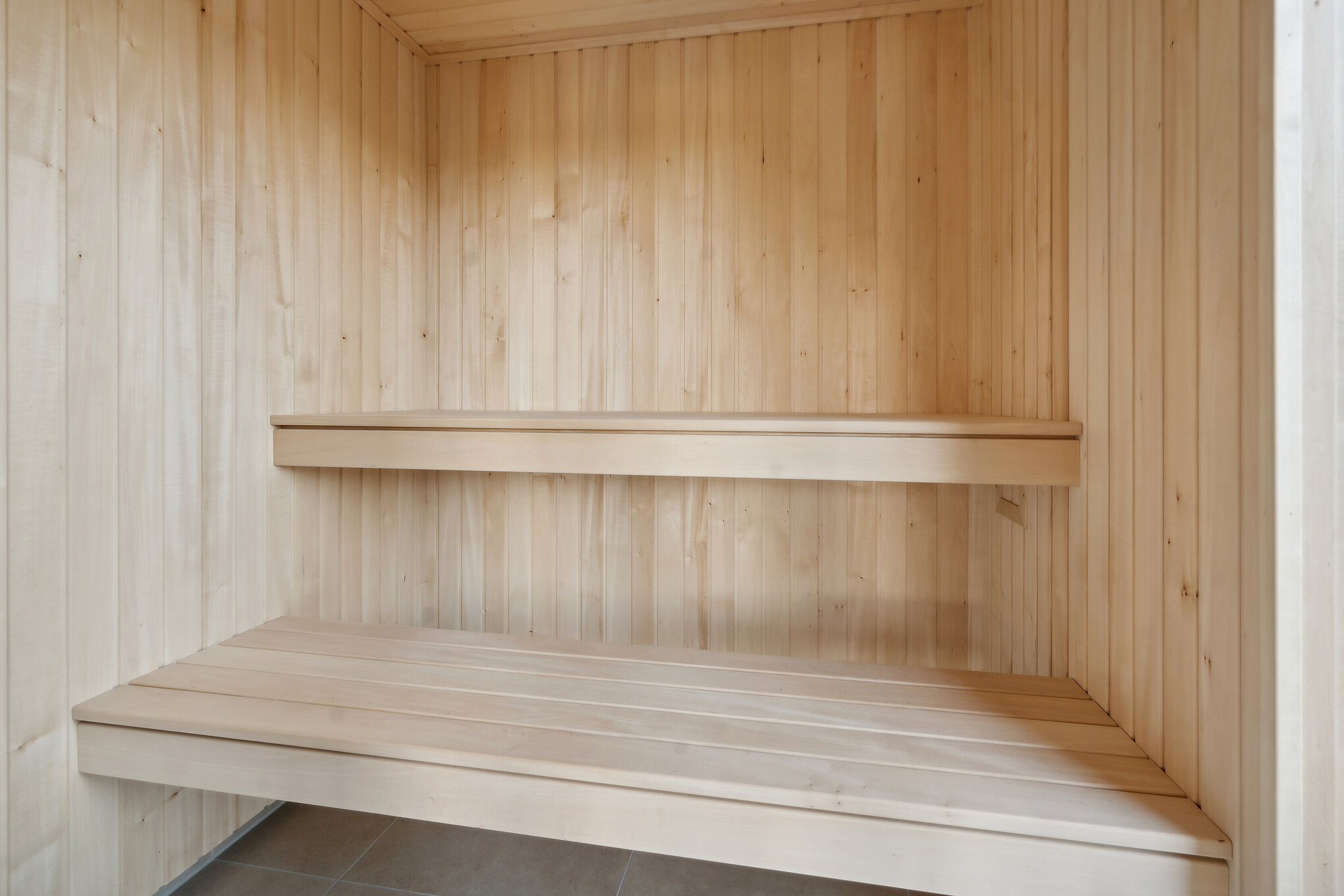 Nyt varmen i badstuen i luksushus nr. 912 til 18 personer