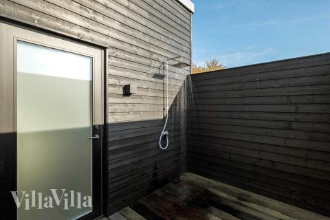 Luksushus nr. 936 har en deilig terrasse med gode hagemøbler til 10 personer.