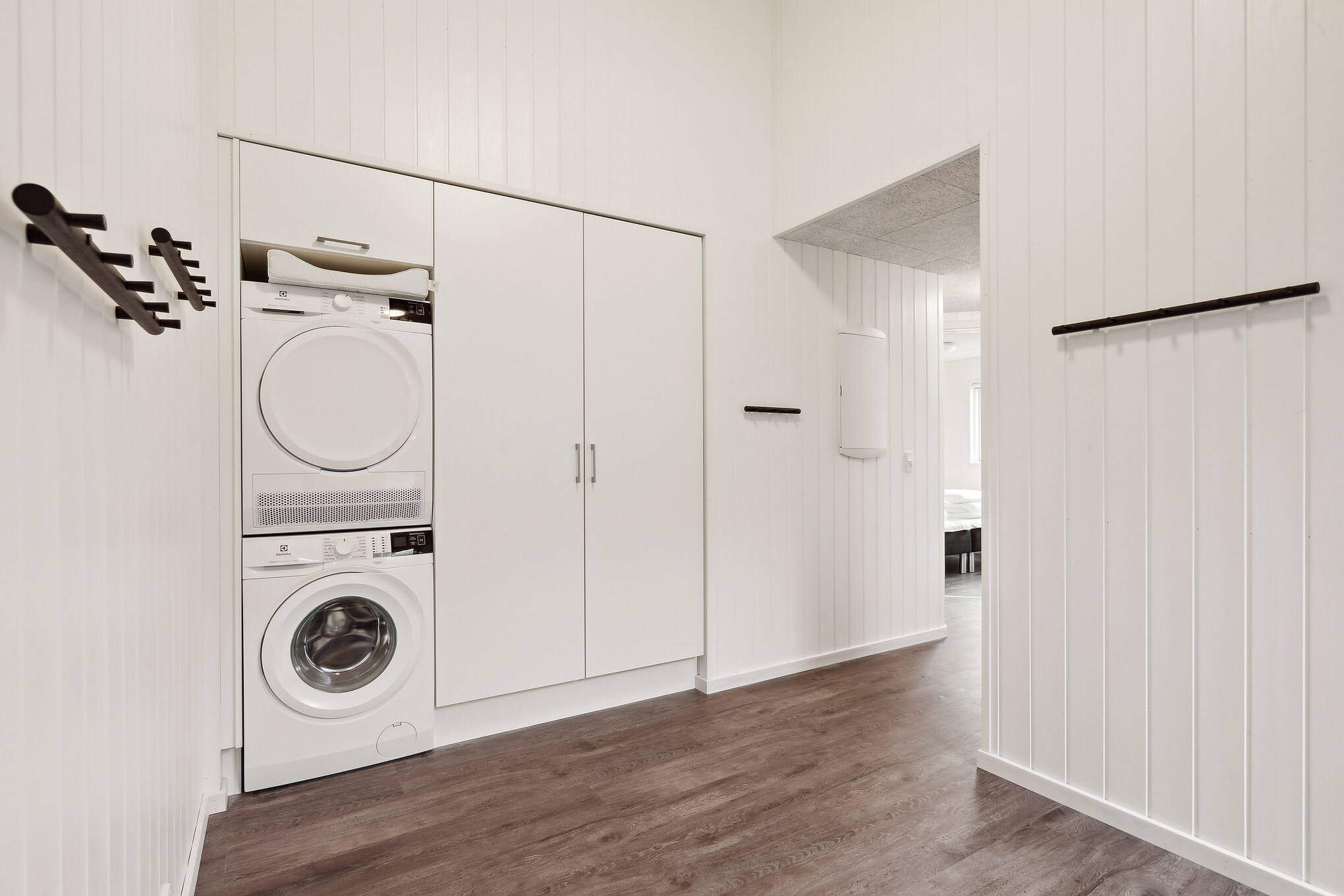 Det romslige inngangspartiet til luksushus nr. 918 i Vestjylland