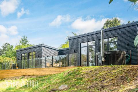 Dette lekre huset med spa, nr. 940, med plass til 16 personer, ligger i Østjylland