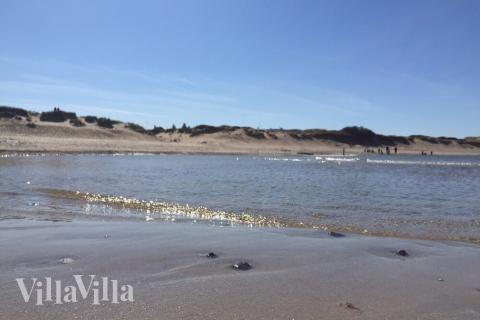 Den flotte stranden nær luksushus nr. 351 ved Nordsjælland.