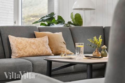 Oppholdsrom med plass til 18 i luksushus nr. 900.