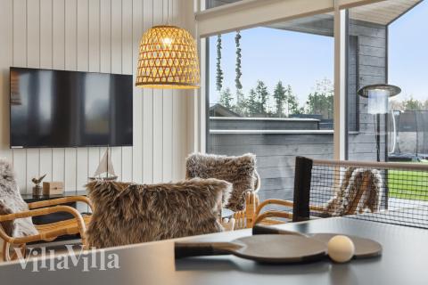 Konkurrer i feriehusets aktivitetsrom når dere besøker luksushus nr. 932 i Fyn og øyer.