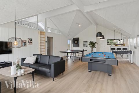 Konkurrer i feriehusets aktivitetsrom når dere besøker luksushus nr. 934 i Lolland/Falster/Møn.