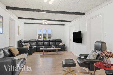 Sofakroken i luksushus nr. 688 i Vestjylland.