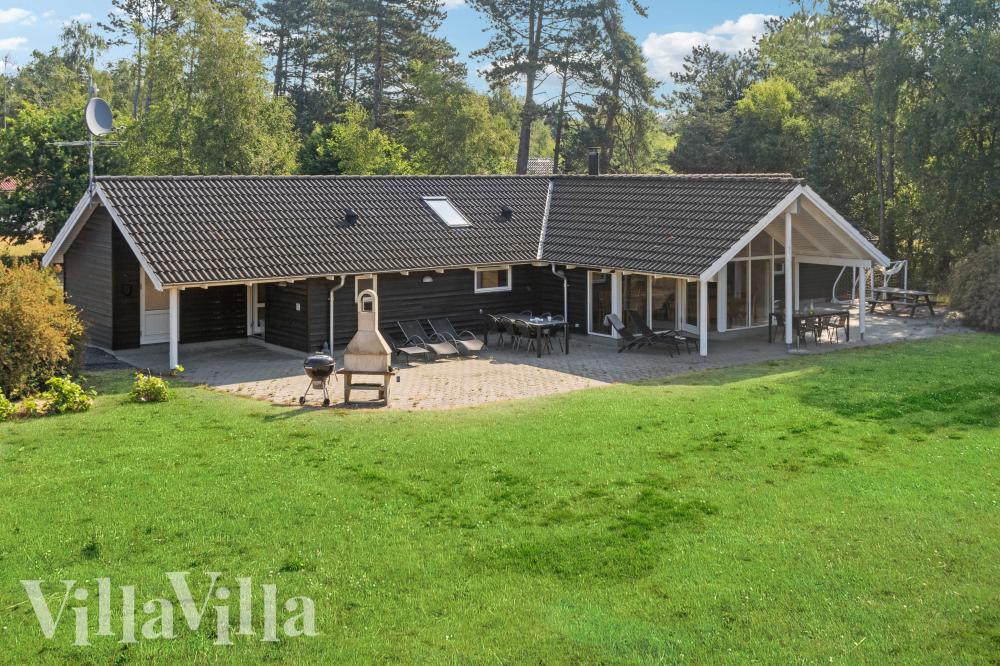 Dette lekre huset med spa, nr. 159, med plass til 12 personer, ligger i Lolland/Falster/Møn