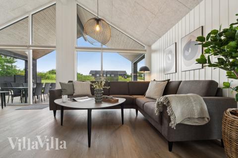 Sofakroken i luksushus nr. 943 i Vestjylland.