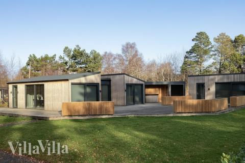 Dette lekre huset med spa, nr. 924, med plass til 9 personer, ligger i Lolland/Falster/Møn