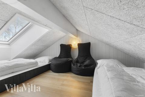 Noen av de 18 soveplassene i luksushus nr. 810 finnes på hems