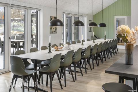 Oppholdsrom med plass til 26 i luksushus nr. 814.