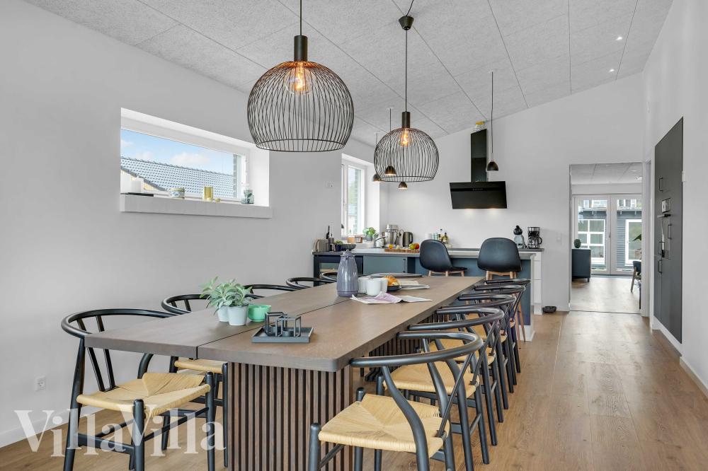 Oppholdsrom med plass til 9 i luksushus nr. 950.
