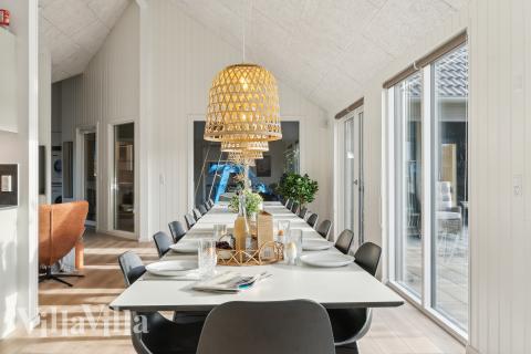 Oppholdsrom med plass til 24 i luksushus nr. 773.