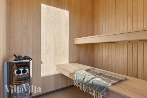 Nyt varmen i badstuen i luksushus nr. 773 til 24 personer