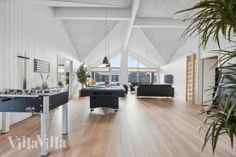 Aktivitetsrom i luksushus nr. 781 med 10 soverom og plass til 26 personer.