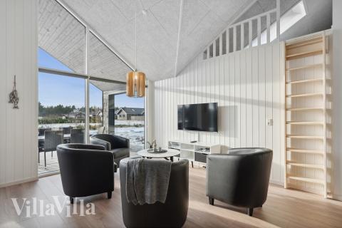 Aktivitetsrom i luksushus nr. 782 med 9 soverom og plass til 24 personer.