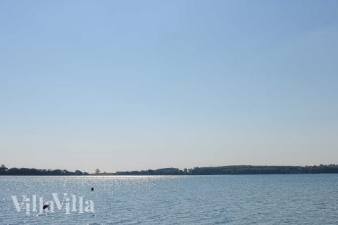 Det vakre området Fyn og øyer innbyr til et opphold i luksushus nr. 951.