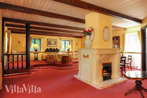 Et av de 9 soverommene i luksushus nr. 951 i Fyn og øyer.