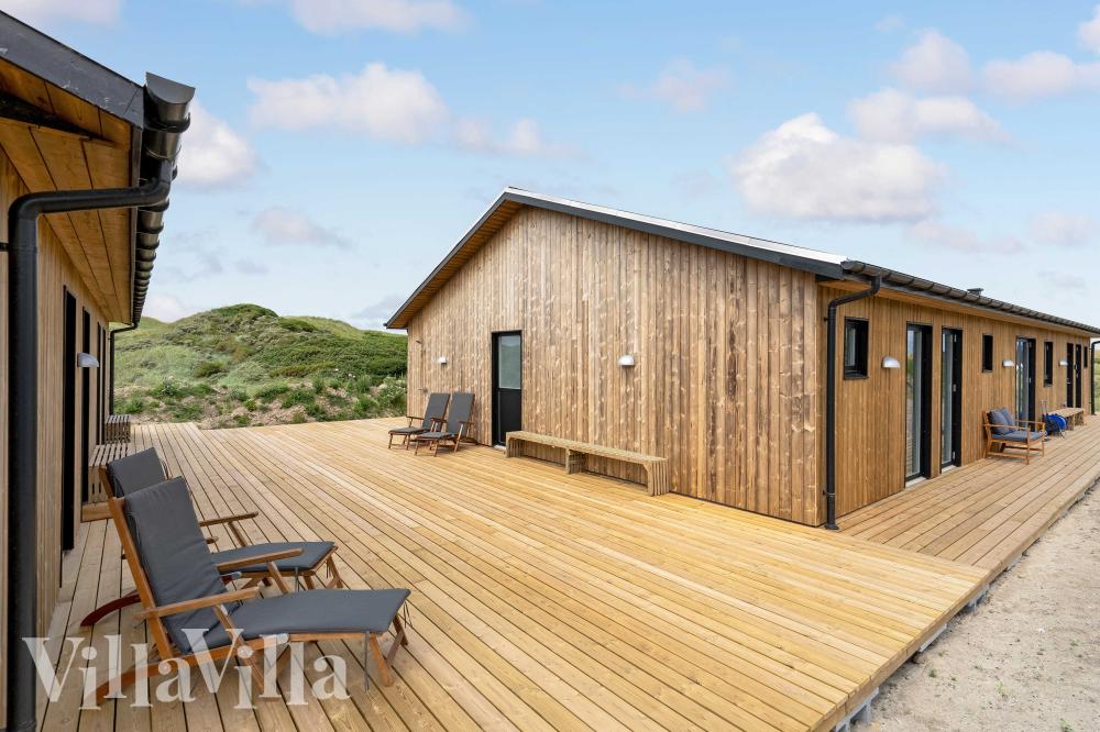 Stor terrasse i luksushus nr. 945 i Nordjylland.