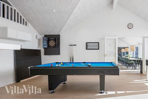 Aktivitetsrom i luksushus nr. 948 med 9 soverom og plass til 26 personer.