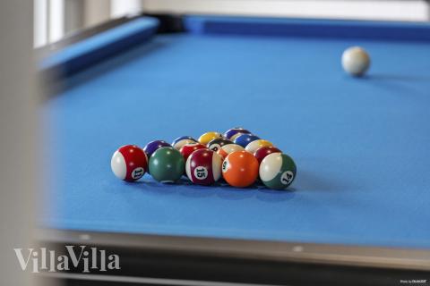 Aktivitetsrom i luksushus nr. 916 med 7 soverom og plass til 18 personer.