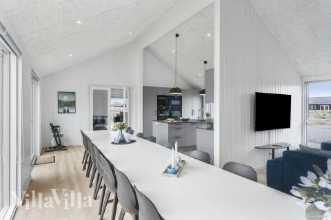 Oppholdsrom med plass til 24 i luksushus nr. 913.