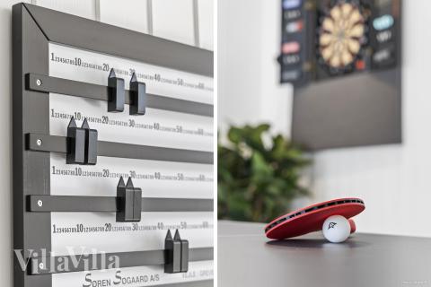 Luksushus nr. 822 til 30 personer tilbyr et stort aktivitetsrom med bl.a. biljard og dart