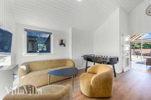 Aktivitetsrom i luksushus nr. 332 med 6 soverom og plass til 20 personer.