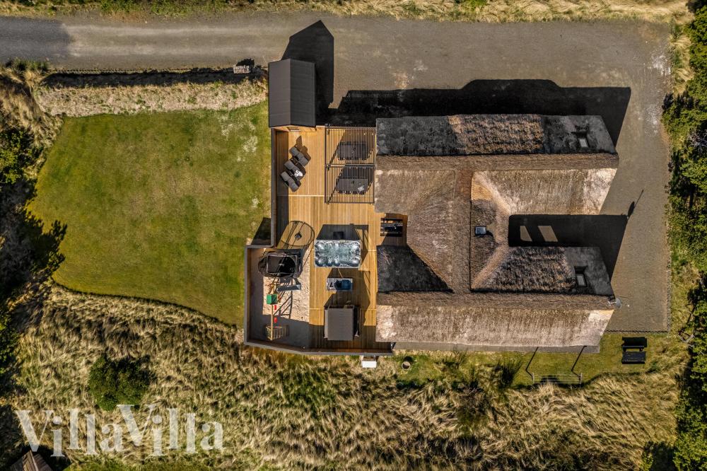 Hus nr. 332 med basseng og plass til 20 personer ligger i Vestjylland.