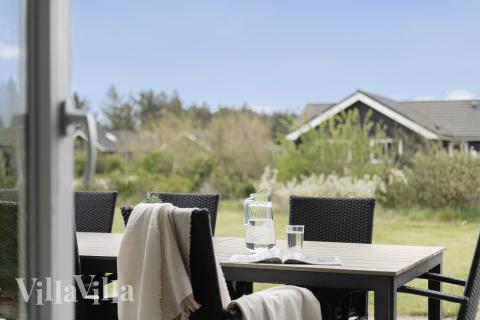 Luksushus nr. 456 har en deilig terrasse med gode hagemøbler til 20 personer.