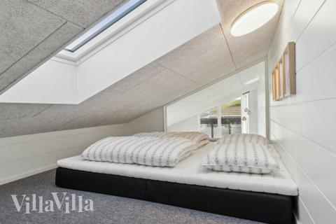 Noen av de 22 soveplassene i luksushus nr. 967 finnes på hems