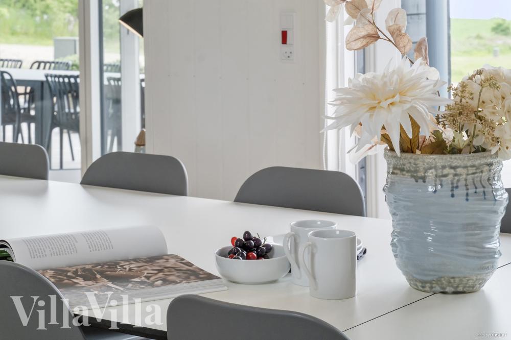 Oppholdsrom med plass til 14 i luksushus nr. 922.