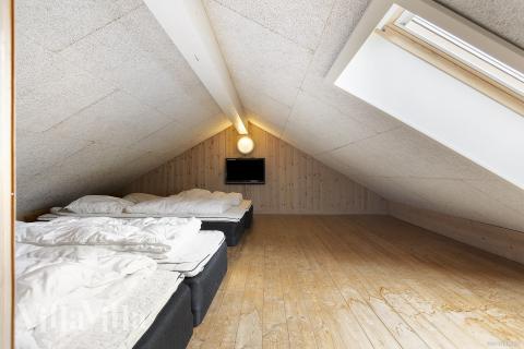 Noen av de 18 soveplassene i luksushus nr. 255 finnes på hems