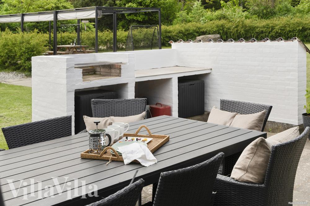 Luksushus nr. 964 har en deilig terrasse med gode hagemøbler til 14 personer.