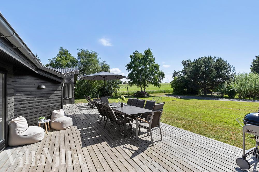 Stor terrasse i luksushus nr. 963 i Nordsjælland.