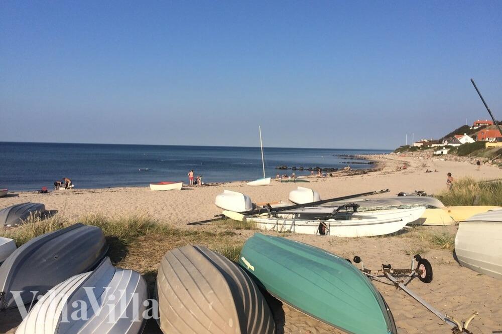 Den flotte stranden nær luksushus nr. 276 ved Nordsjælland.