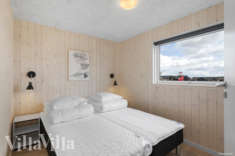 Et av de 6 soverommene i luksushus nr. 915 i Fyn og øyer.