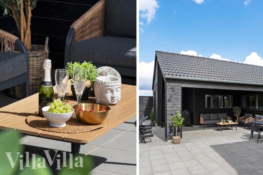 På terrassen i feriehus nr. 915 er det plass til 16 personer.