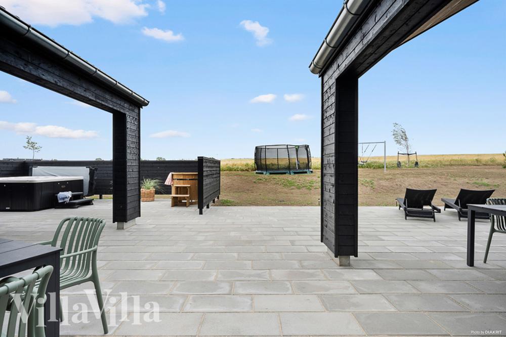 Stor terrasse i luksushus nr. 957 i Fyn og øyer.